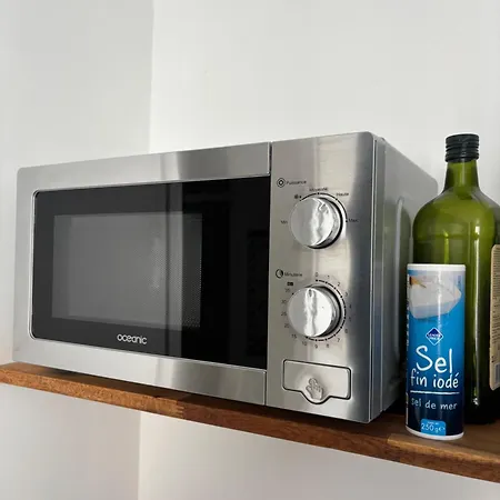 Cosy Idealement Situe Apartament